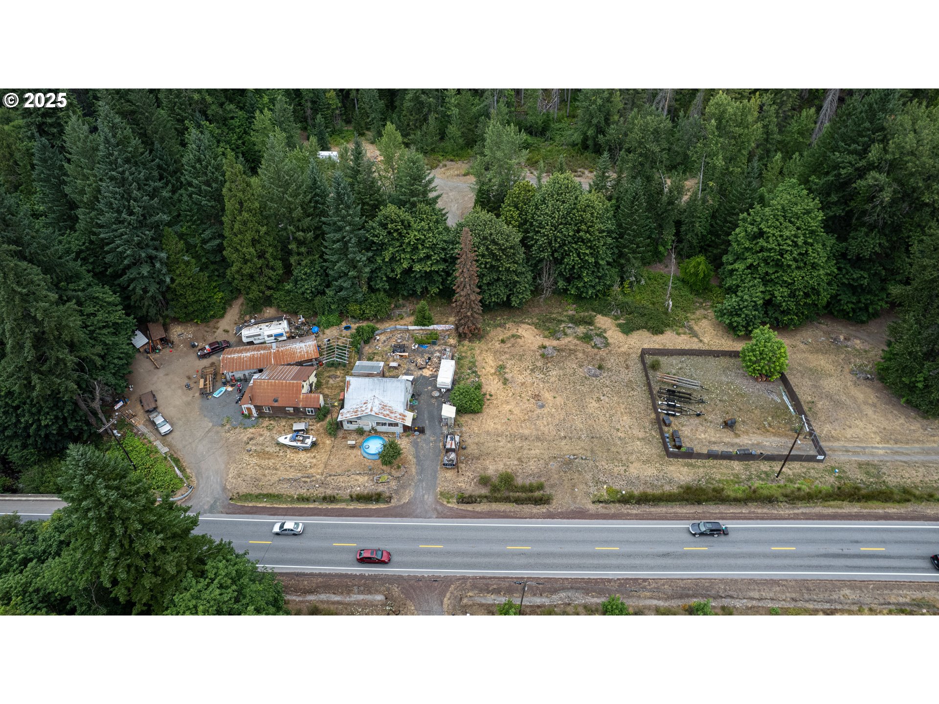 22 Hwy Idanha Or 97350 Idanha, OR 97350 - Photo 9 of 23 a black and white photo of a garden