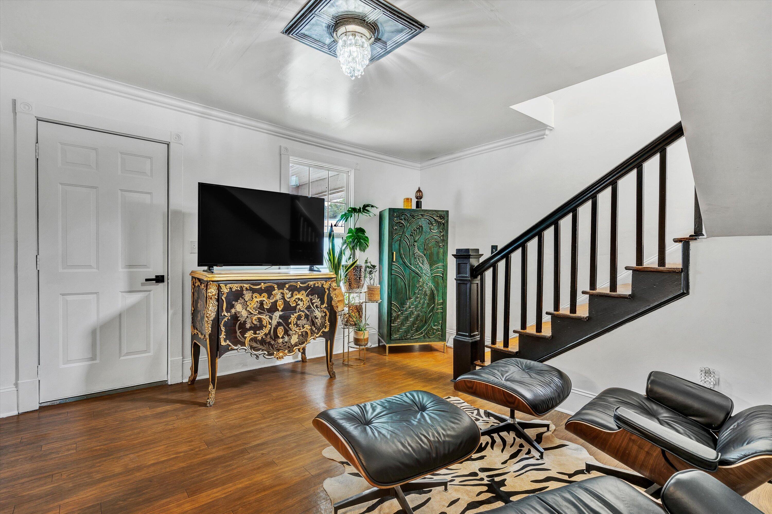 6449 Merriman Road Roanoke, VA 24018 - Photo 4 of 24 04-DSC03550