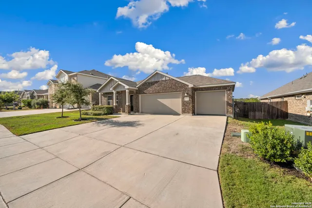 $2,150 | 5316 Jasmine, Bulverde, TX 78163