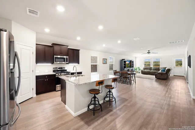 $2,150 | 5316 Jasmine, Bulverde, TX 78163