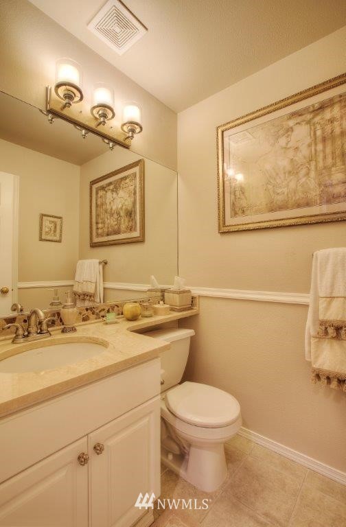 552 Elma Place Northeast Renton, WA 98059 - Photo 10 of 20