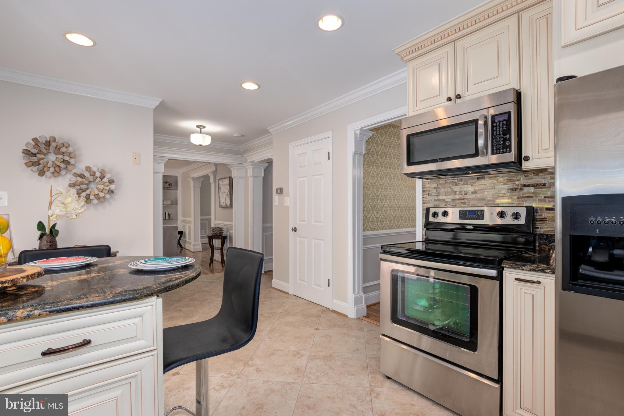 8303 Cushing Court Springfield, VA 22153 - Photo 18 of 48 Gallery Image 18
