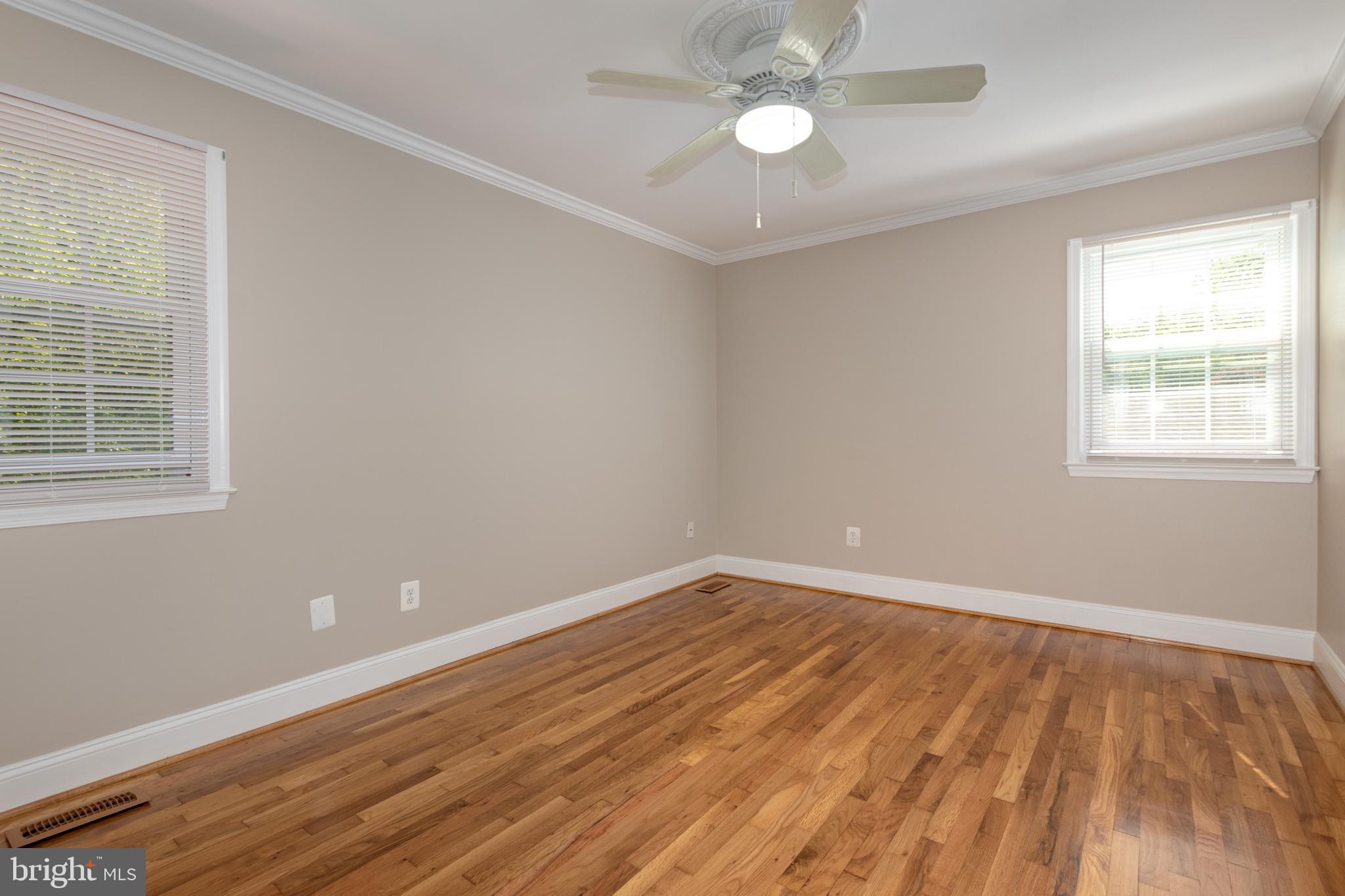 8303 Cushing Court Springfield, VA 22153 - Photo 27 of 48 Gallery Image 27