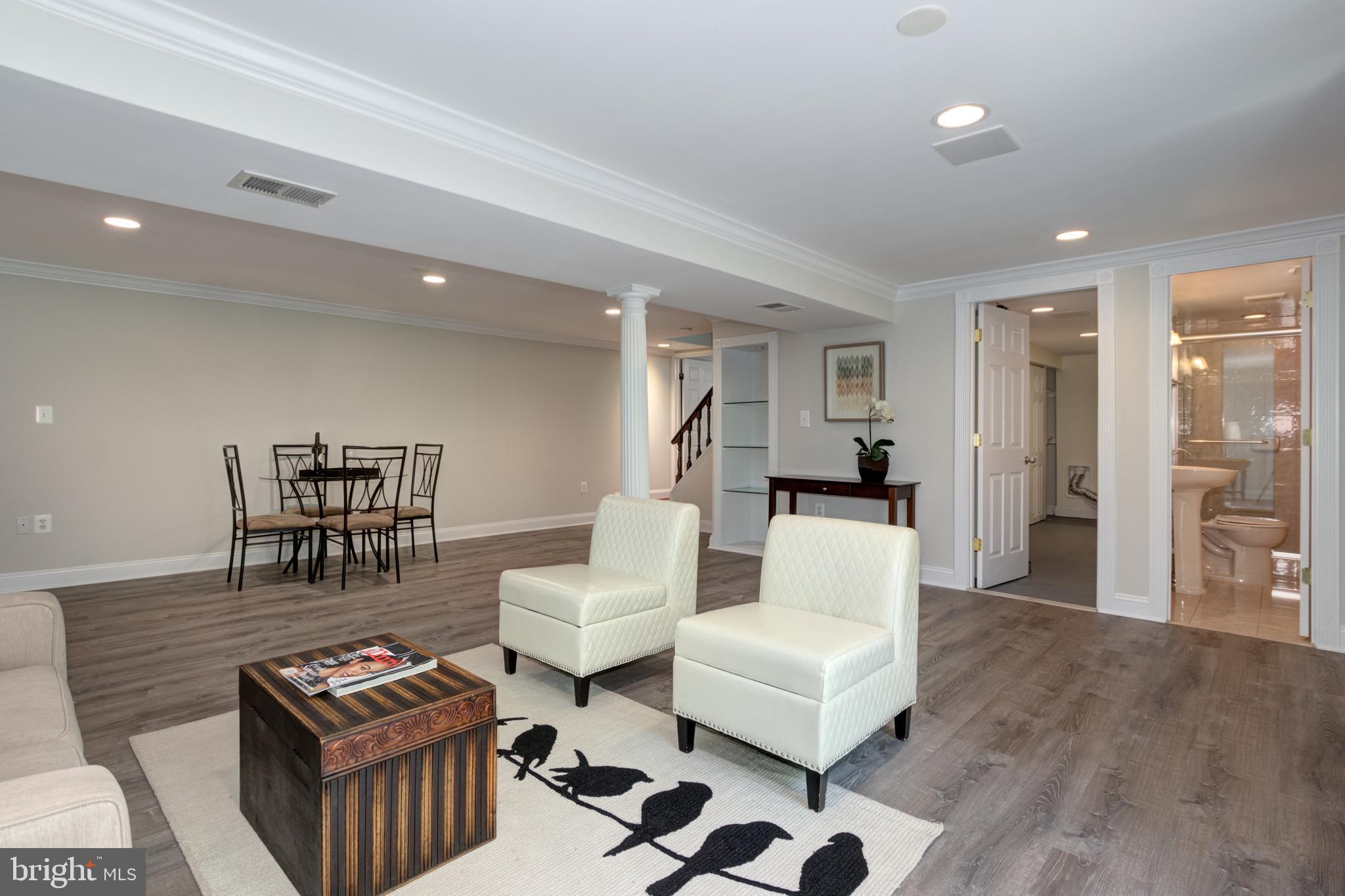 8303 Cushing Court Springfield, VA 22153 - Photo 33 of 48 Gallery Image 33