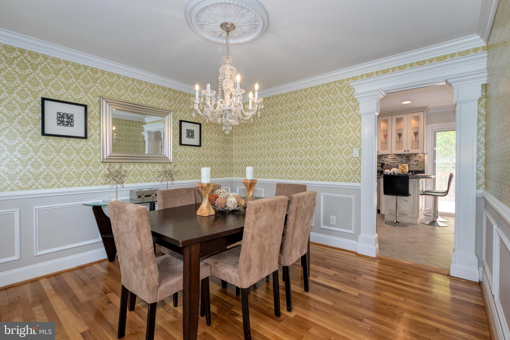 8303 Cushing Court Springfield, VA 22153 - Photo 5 of 48 Gallery Image 5
