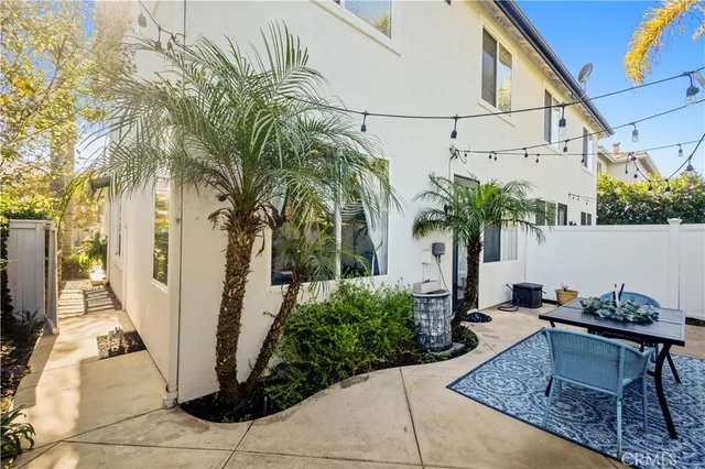 $1,250,000 | 7755 Park Bay Drive, Huntington Beach, CA 92648