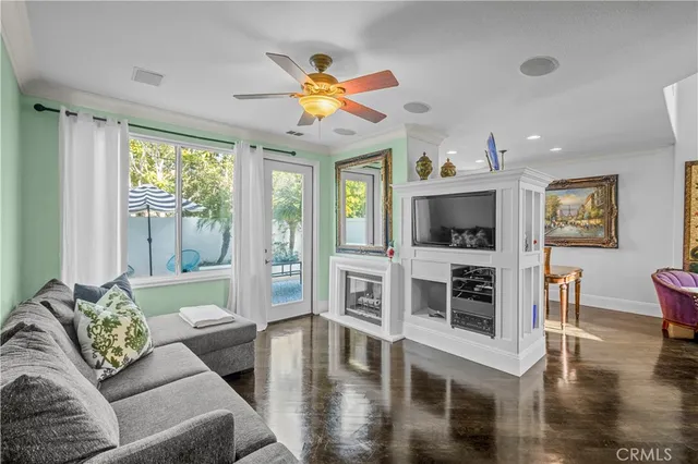 $1,250,000 | 7755 Park Bay Drive, Huntington Beach, CA 92648