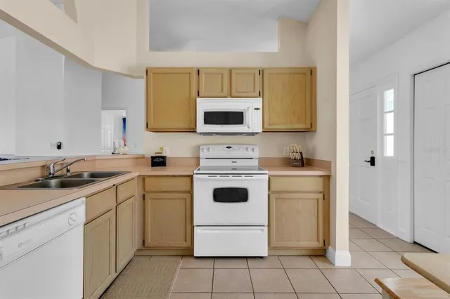 $339,900 | 138 Pine Lake View Drive, Davenport, FL 33837