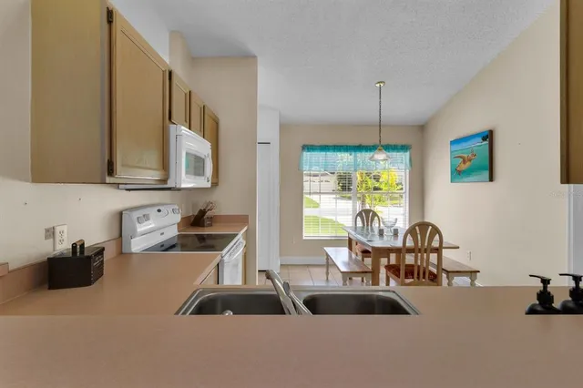 $339,900 | 138 Pine Lake View Drive, Davenport, FL 33837