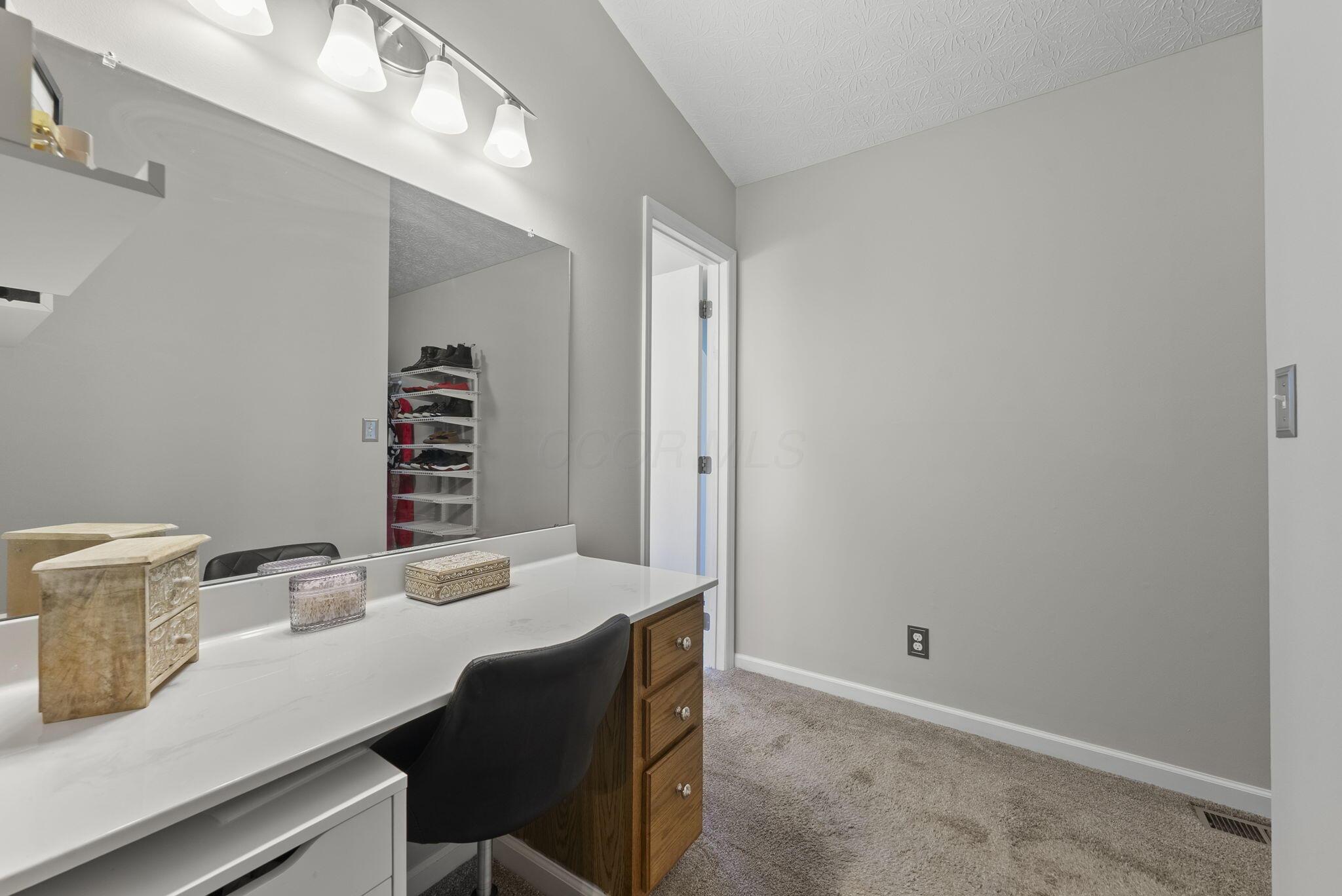2053 Stancrest Road Dublin, OH 43016 - Photo 22 of 49 50-web-or-mls-DSC09342
