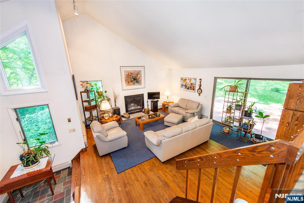 49 Hope Road Great Meadows, NJ 07838 - Photo 7 of 33
