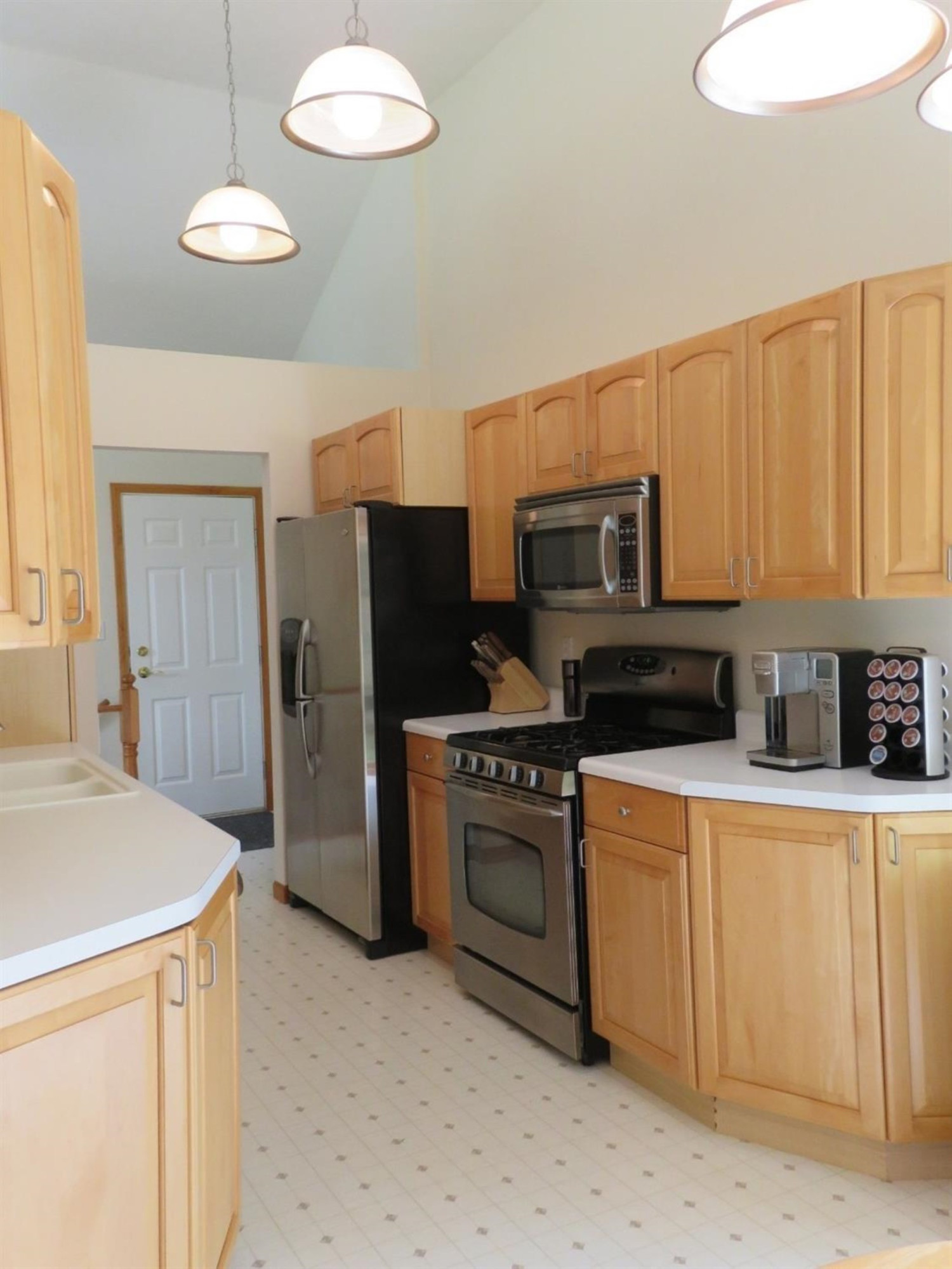 4647 Riesling Trail La Porte, IN 46350 - Photo 8 of 36 1500x2000