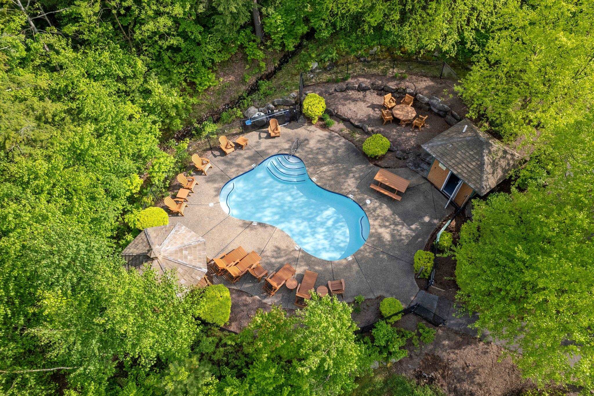 18 Bay Ridge Drive Meredith, NH 03253 - Photo 5 of 53