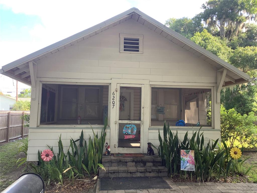 6207 Main Street New Port Richey, FL 34653 - Photo 1 of 1 6207 Main Street Front