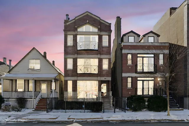 $475,000 | 2249 West Foster Avenue, Unit 3, Chicago, IL 60625