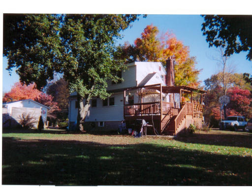 32 Old Bolton Road Hudson, MA 01749 - Photo 4 of 5