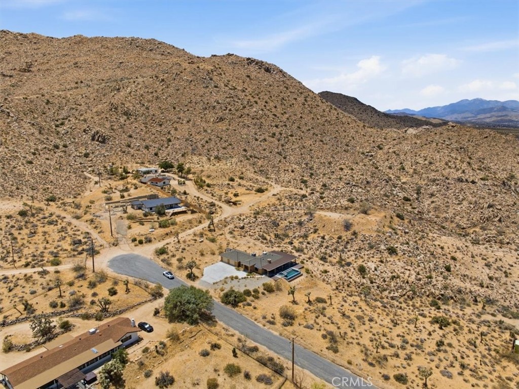 7818 Rockwood Road Joshua Tree, CA 92252 - Photo 4 of 36