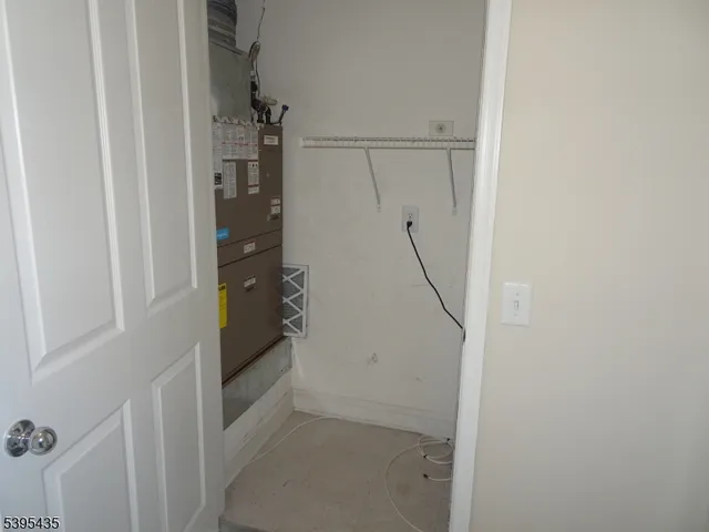 $2,000 | 112 Limerick Lane, Unit 1, Phillipsburg, NJ 08865