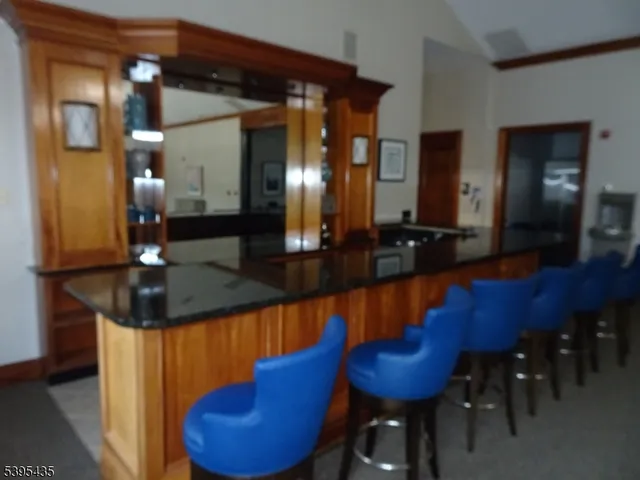 $2,000 | 112 Limerick Lane, Unit 1, Phillipsburg, NJ 08865