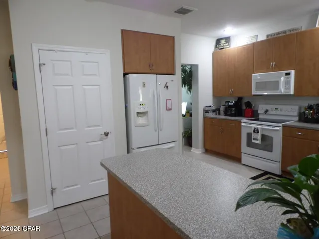 $2,700 | 103 Kensington Circle, Panama City Beach, FL 32413