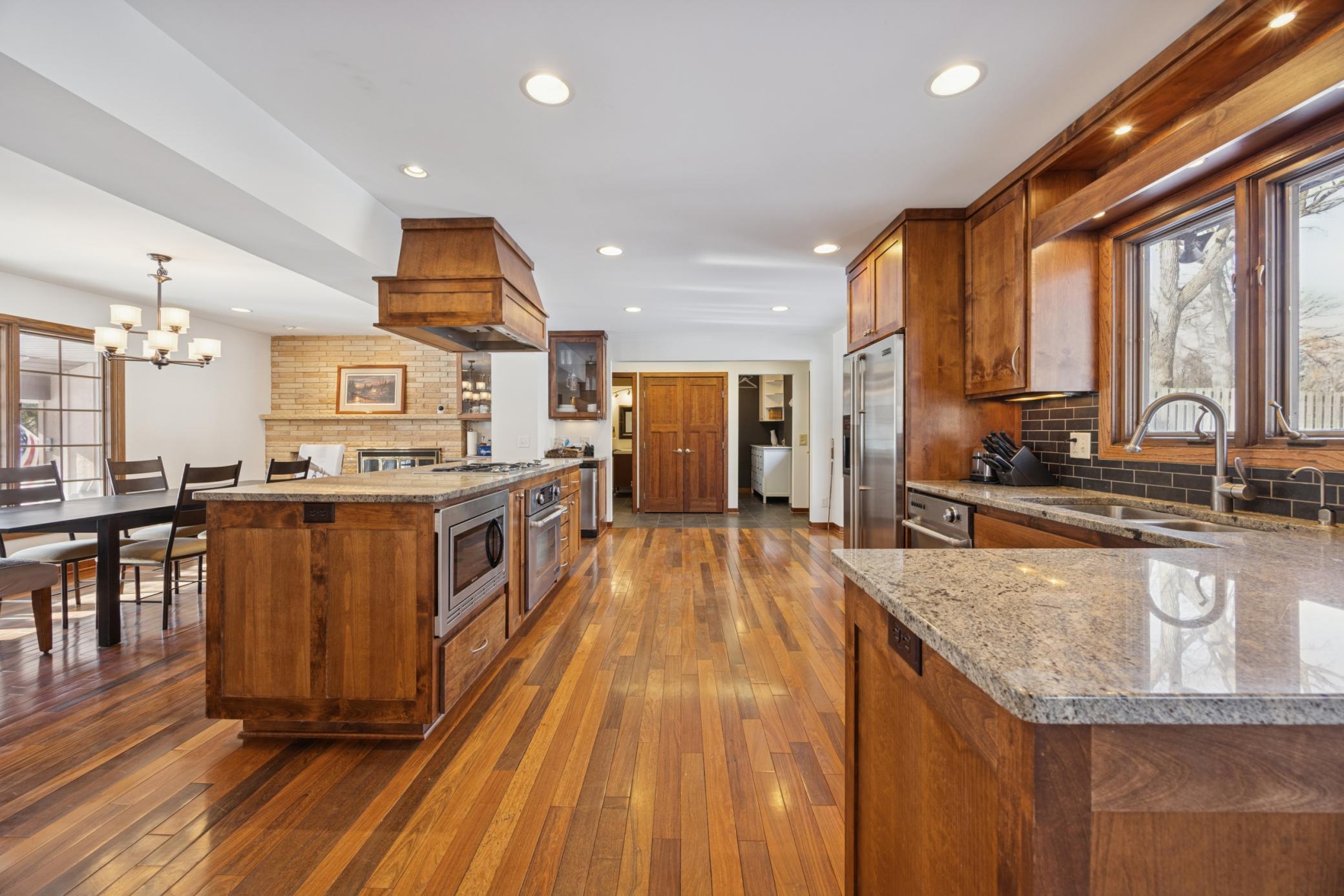 1601 Berne Road Northeast Fridley, MN 55421 - Photo 6 of 28