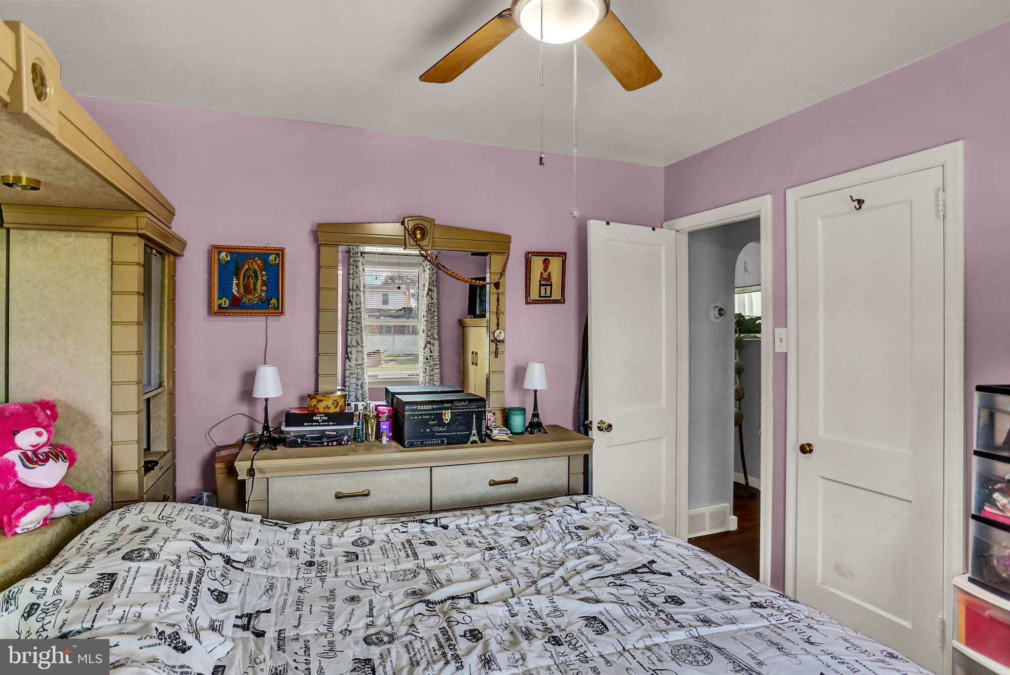 332 Edgewood Road York, PA 17402 - Photo 20 of 26 Gallery Image 20