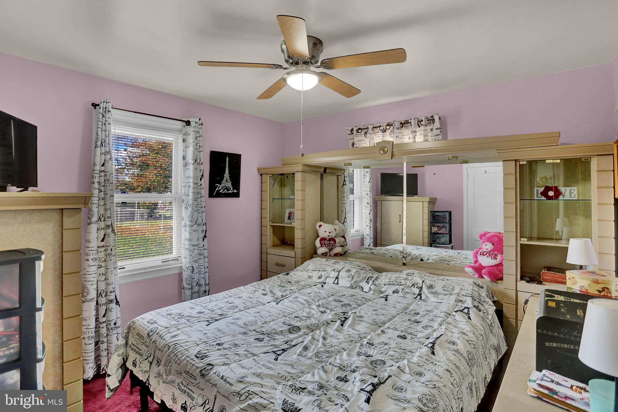 332 Edgewood Road York, PA 17402 - Photo 21 of 26 Gallery Image 21