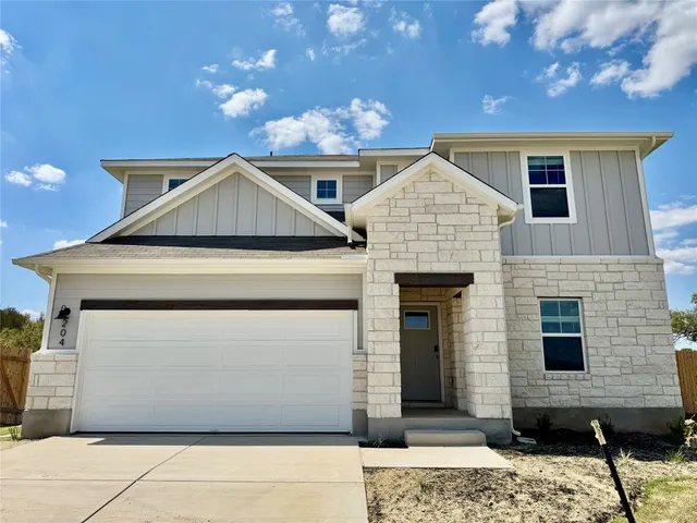 $449,990 | 204 Coopers Hawk Crest, Cedar Creek, TX 78612
