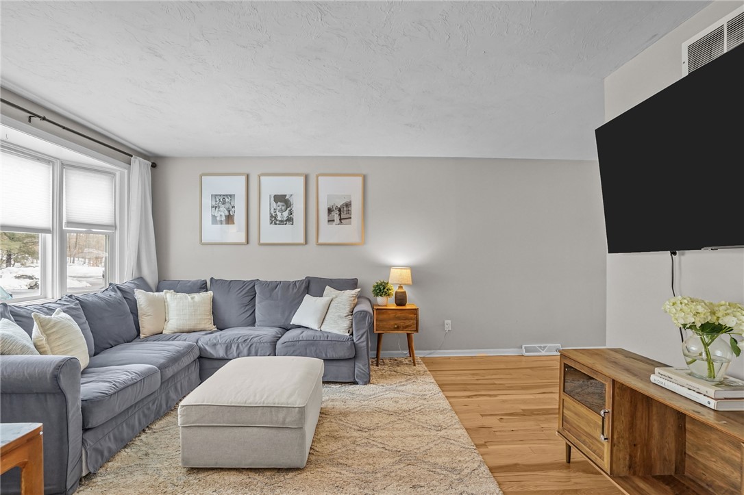1 Magnum Court, Unit 4 Smithfield, RI 02917 - Photo 16 of 34