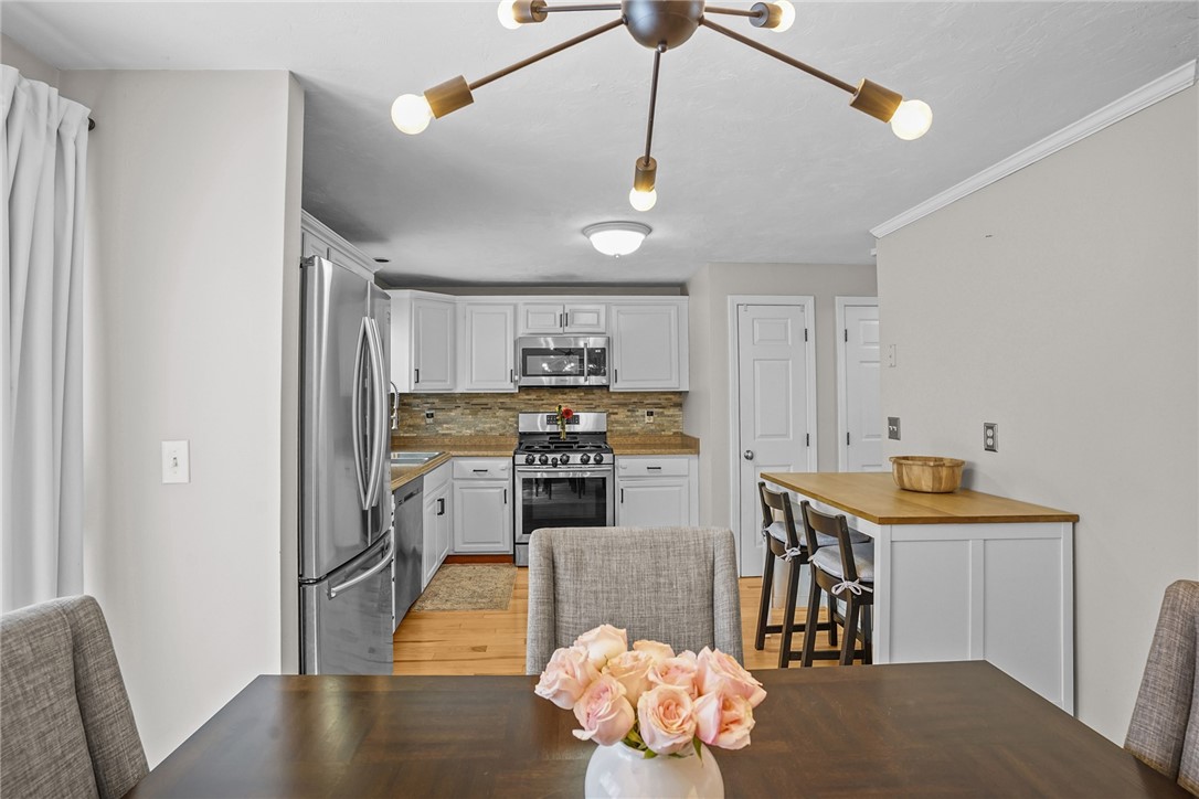 1 Magnum Court, Unit 4 Smithfield, RI 02917 - Photo 7 of 34