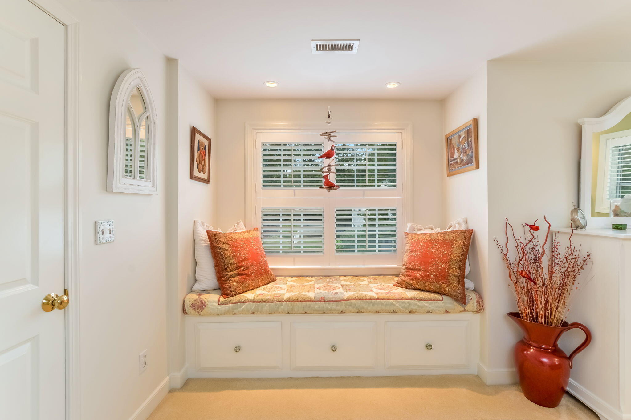 195 Cotuit Road, Unit 8 Marstons Mills, MA 02648 - Photo 24 of 46 a living room with furniture and a window