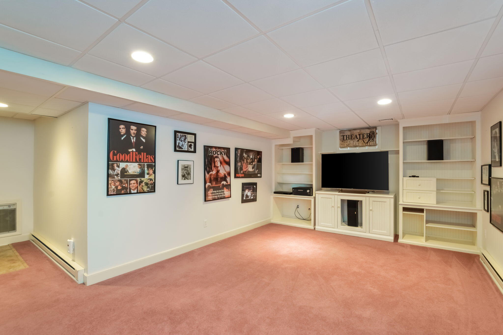 195 Cotuit Road, Unit 8 Marstons Mills, MA 02648 - Photo 36 of 46 a living room that has a flat screen tv