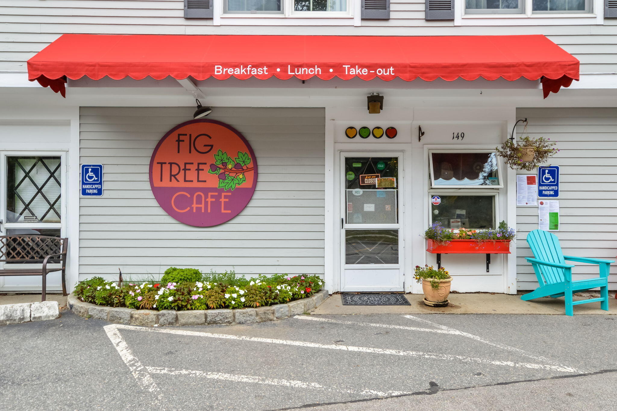 195 Cotuit Road, Unit 8 Marstons Mills, MA 02648 - Photo 46 of 46 a front view of a house with dishwasher