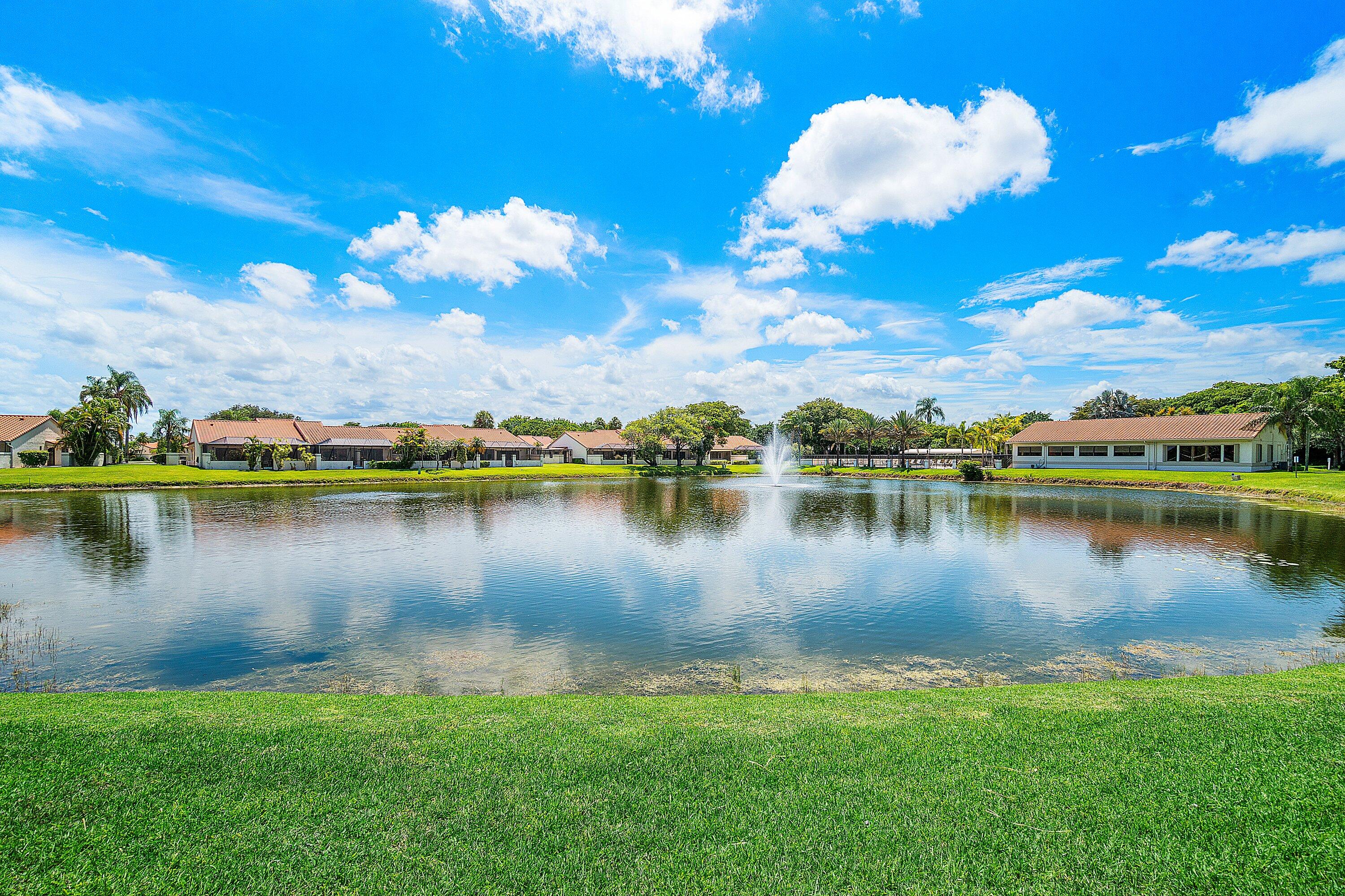 19919 Dean Drive Boca Raton, FL 33434 - Photo 7 of 40 032-19919DeanDrive-BocaRaton-FL-33434-SM