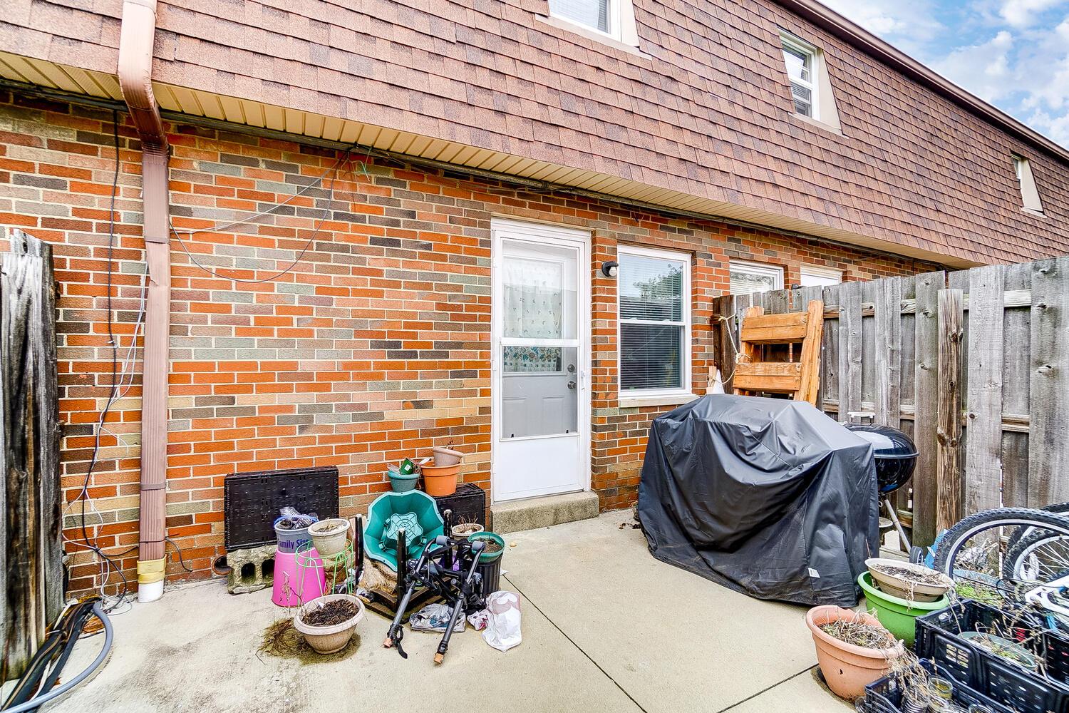 5738 Beechcroft Road, Unit 5738D Columbus, OH 43229 - Photo 23 of 23 50033666-025_web