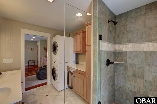 $995,000 | 446 And 448 Irvin Garrish Highway, Unit A, Ocracoke, NC 27960