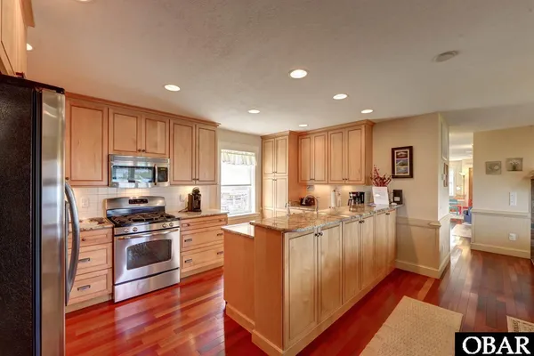 $995,000 | 446 And 448 Irvin Garrish Highway, Unit A, Ocracoke, NC 27960
