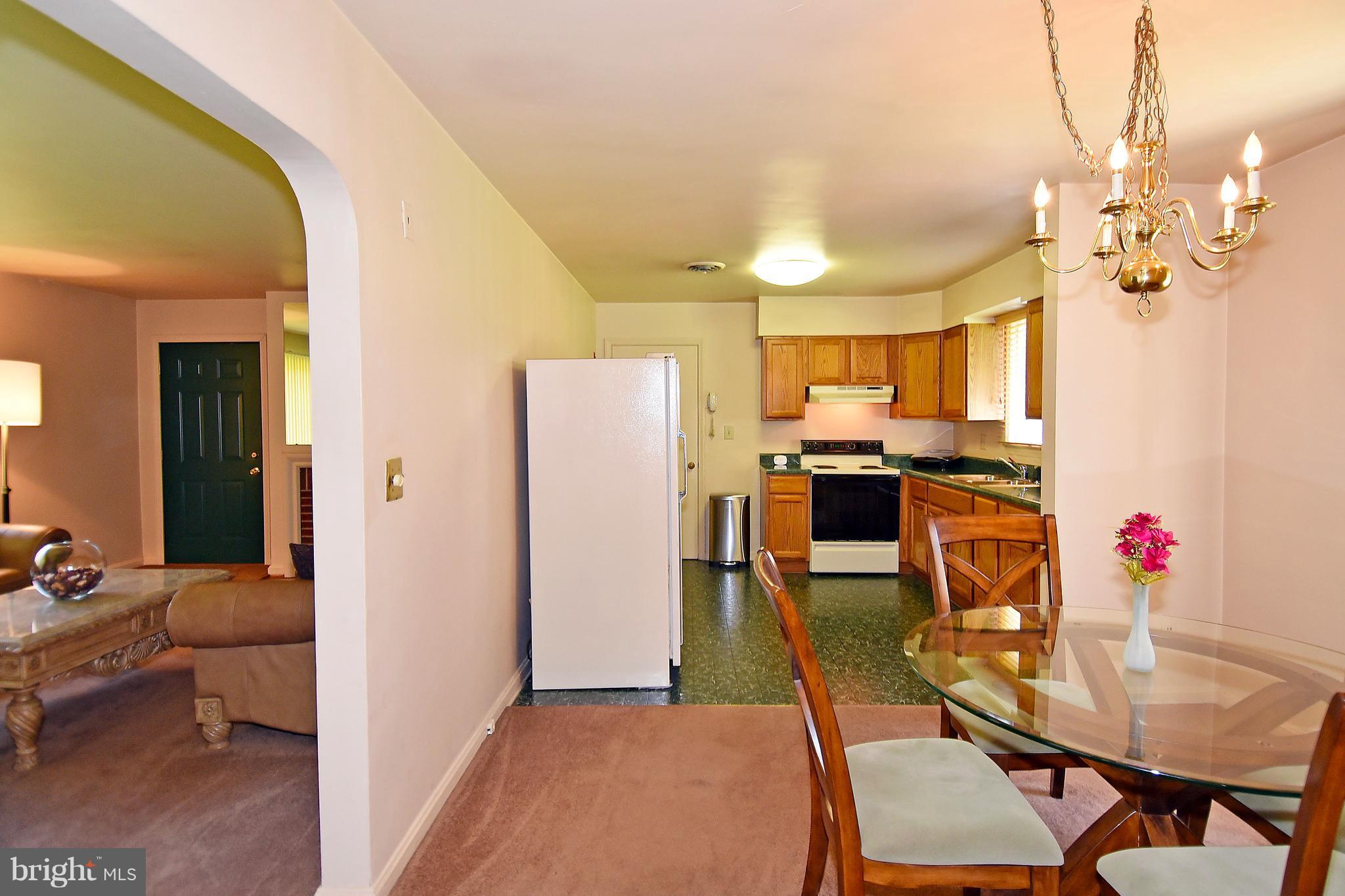 6107 Manor Road Clinton, MD 20735 - Photo 13 of 24 Dining Room