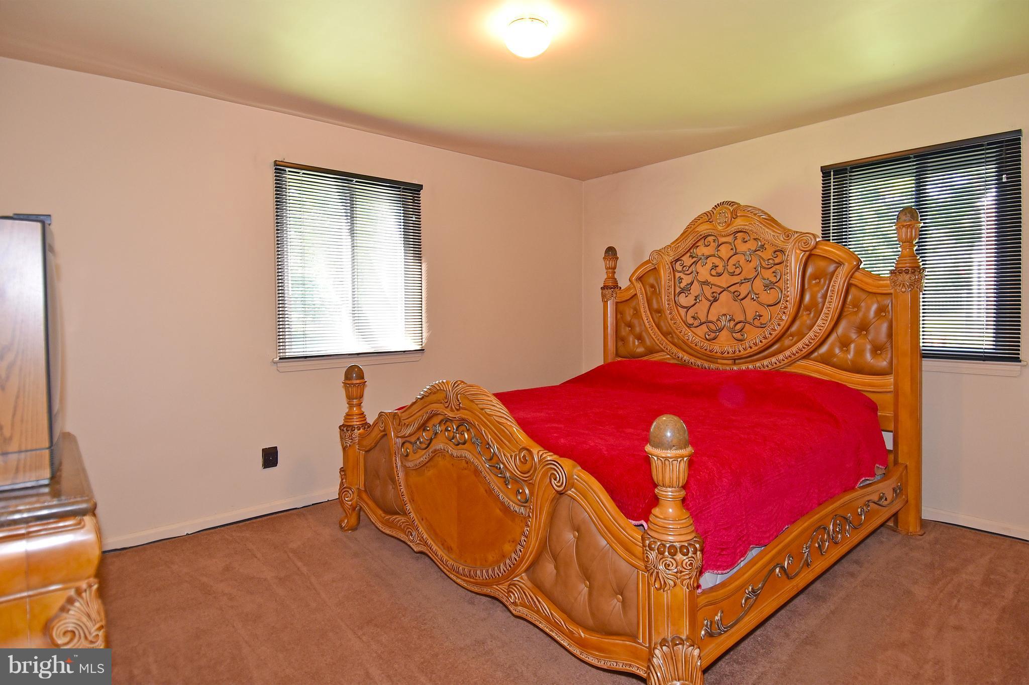 6107 Manor Road Clinton, MD 20735 - Photo 19 of 24 Bedroom