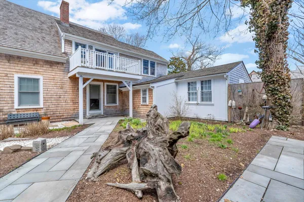 $899,000 | 5 Kiley Court, Unit 1, Provincetown, MA 02657