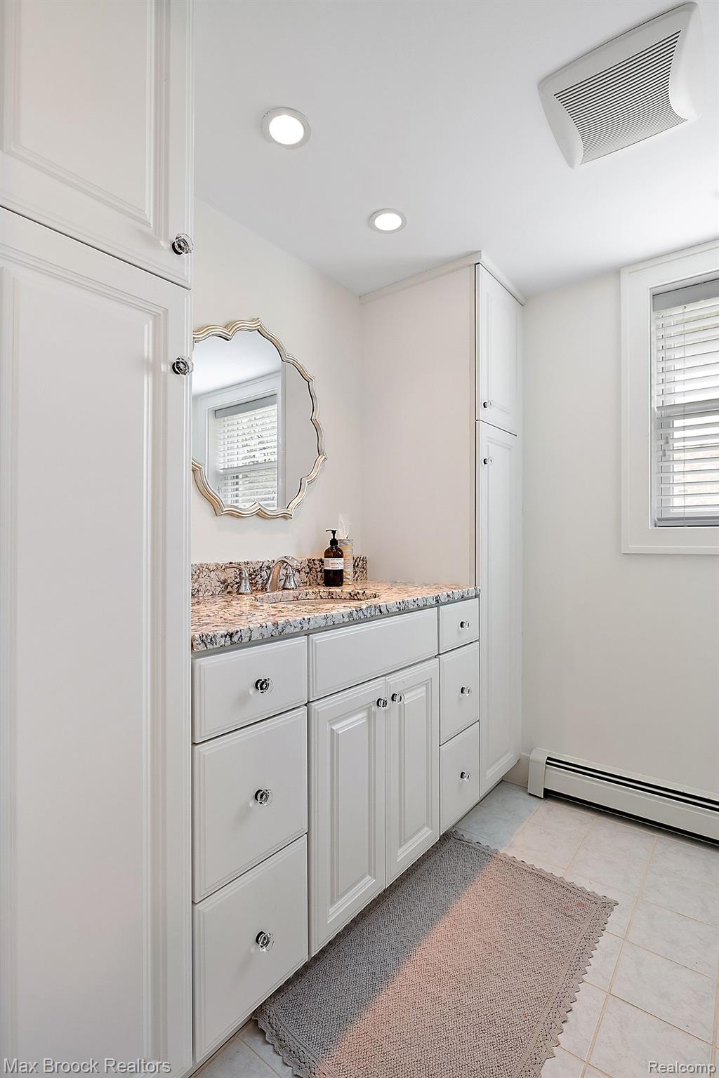 4050 Nearbrook Road Bloomfield Hills, MI 48302 - Photo 35 of 41 Gallery Image 35