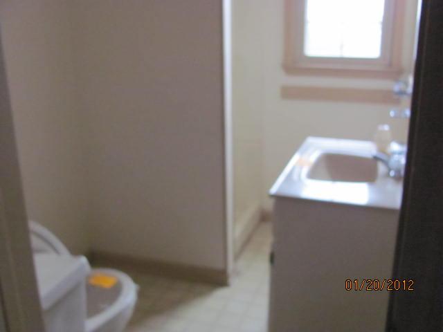 2014 Scribners Mill Road Culleoka, TN 38451 - Photo 8 of 13 lower level bath