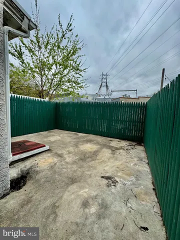 $2,300 | 129 Levering Street, Philadelphia, PA 19127