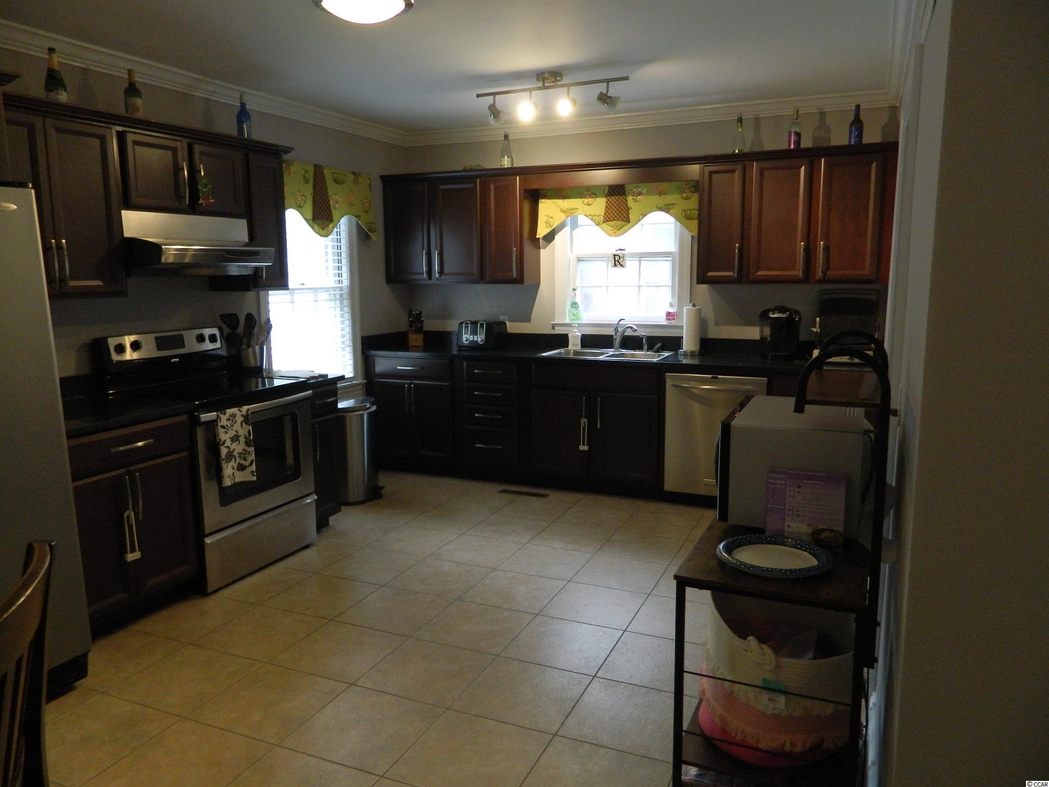 804 Sandy Bluff Road Mullins, SC 29574 - Photo 5 of 16 Gallery Image 5