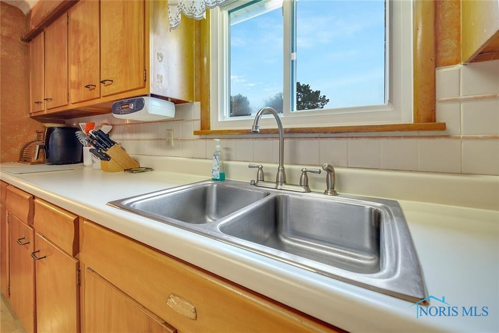 12755 Kramer Road Bowling Green, OH 43402 - Photo 18 of 50 Gallery Image 18