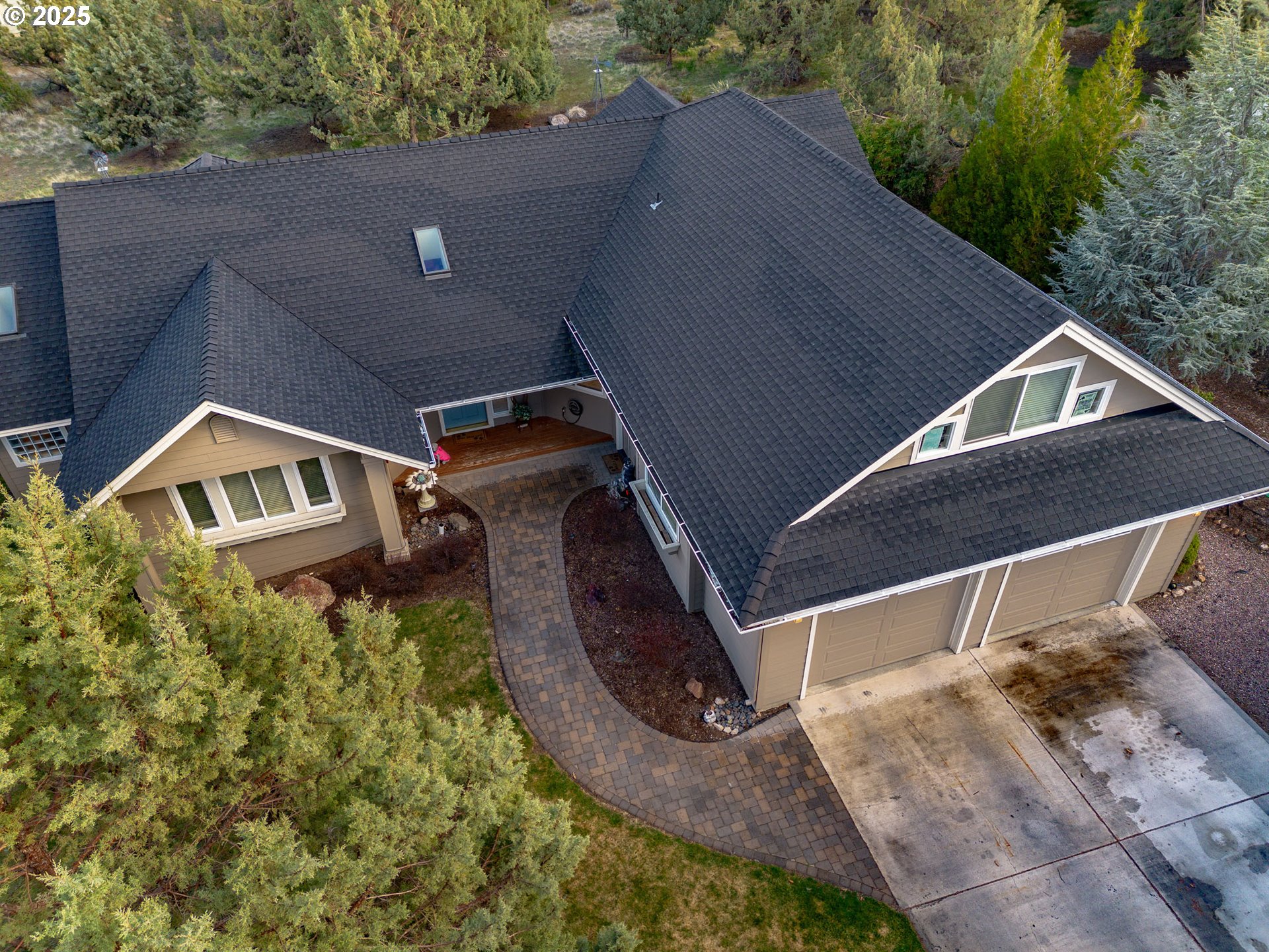 8830 Merlin Drive Redmond, OR 97756 - Photo 31 of 32 an aerial view of a house with a yard