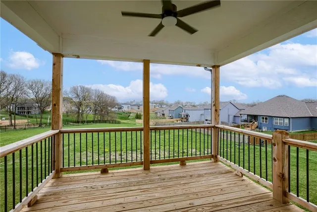 $600,000 | 1849 Arbor Trail, Liberty, MO 64068