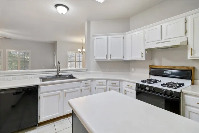 $375,000 | 1320 Lochaline Loop, Pflugerville, TX 78660