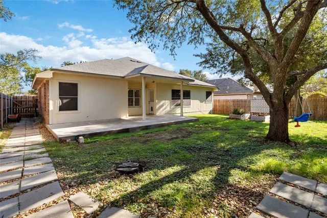 $375,000 | 1320 Lochaline Loop, Pflugerville, TX 78660