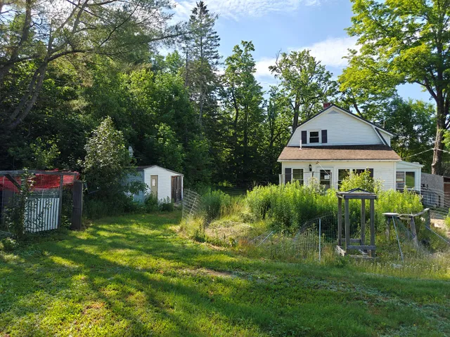 $90,250 | 1052 Douty Hill Road, Sangerville, ME 04479